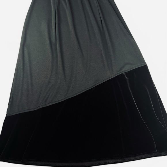 S.L. Fashions Womens Dress 12 Beaded Midi Black Velvet V Neck Cap Sleeve Stretch - Picture 8 of 13